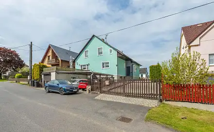 Prodej domu 285 m² s pozemkem 806 m², Zaječov - Nová Ves, okres Beroun