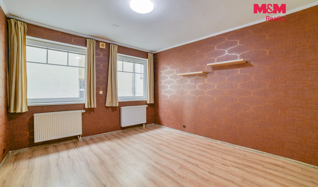 Pronájem obchodních prostor 35 m², Mariánské Lázně – náhled fotky 2