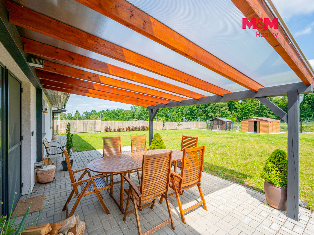 Prodej domu 121 m² s pozemkem 1 169 m² — photo 2