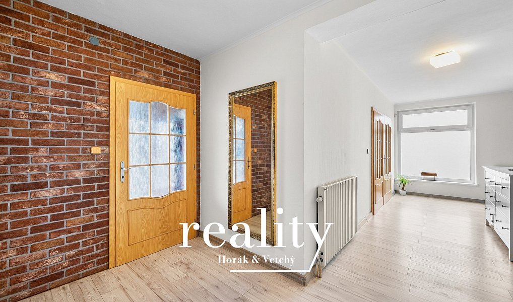 Prodej domu 292 m² s pozemkem 744 m², Práče – náhled fotky 7