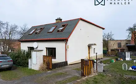 Prodej domu 200 m² s pozemkem 690 m², Liběšice - Dobříčany, okres Louny