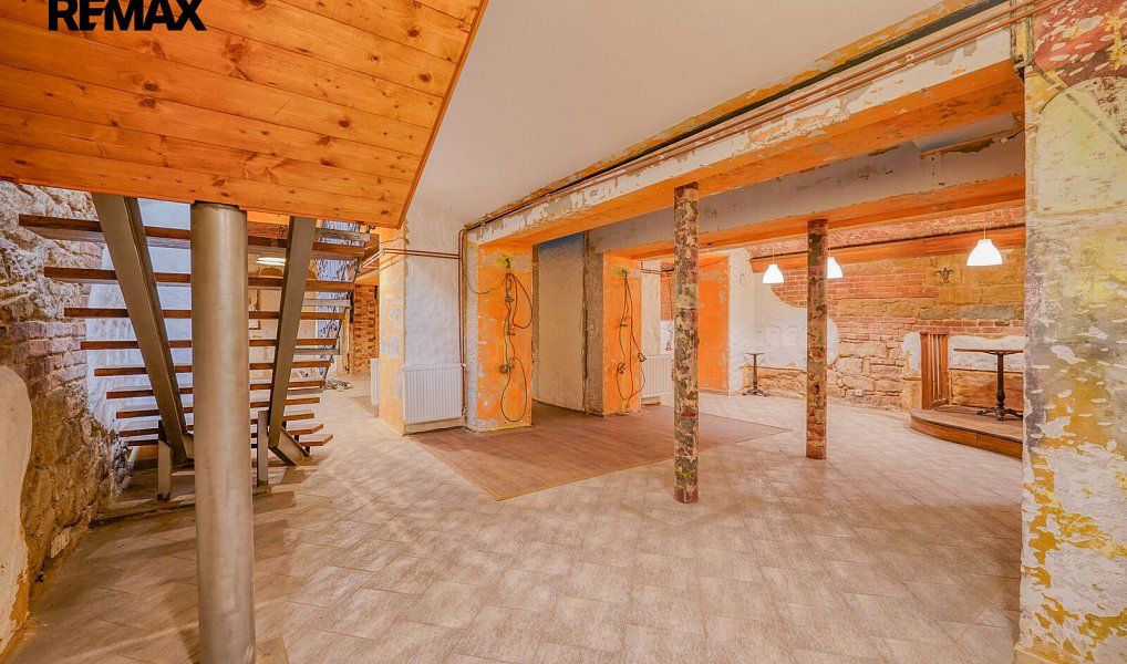 Pronájem restaurace 312 m², Plzeň – náhled fotky 10