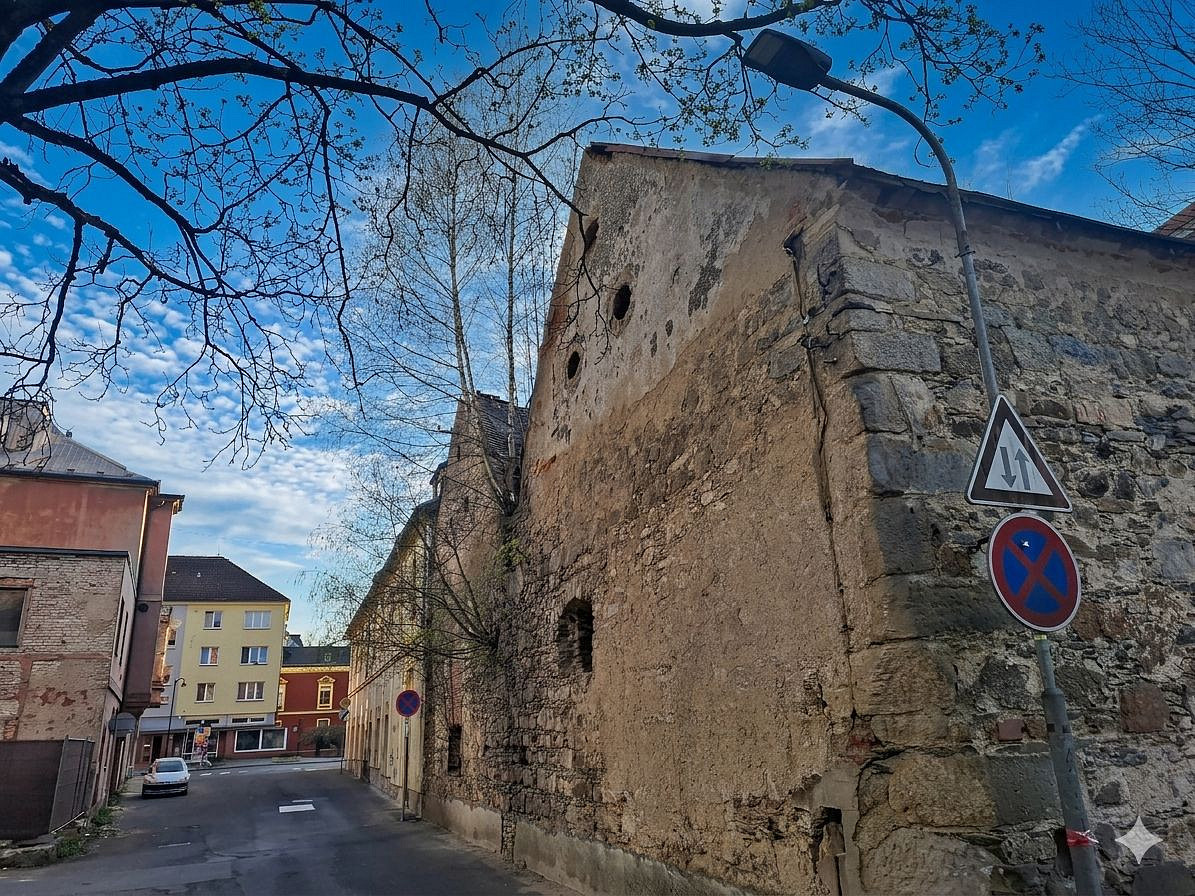 Prodej komerčního objektu (jiného typu) 711 m² – fotografie 3