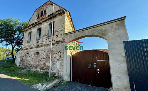 Prodej domu 250 m² s pozemkem 1 172 m², Kozly, okres Louny