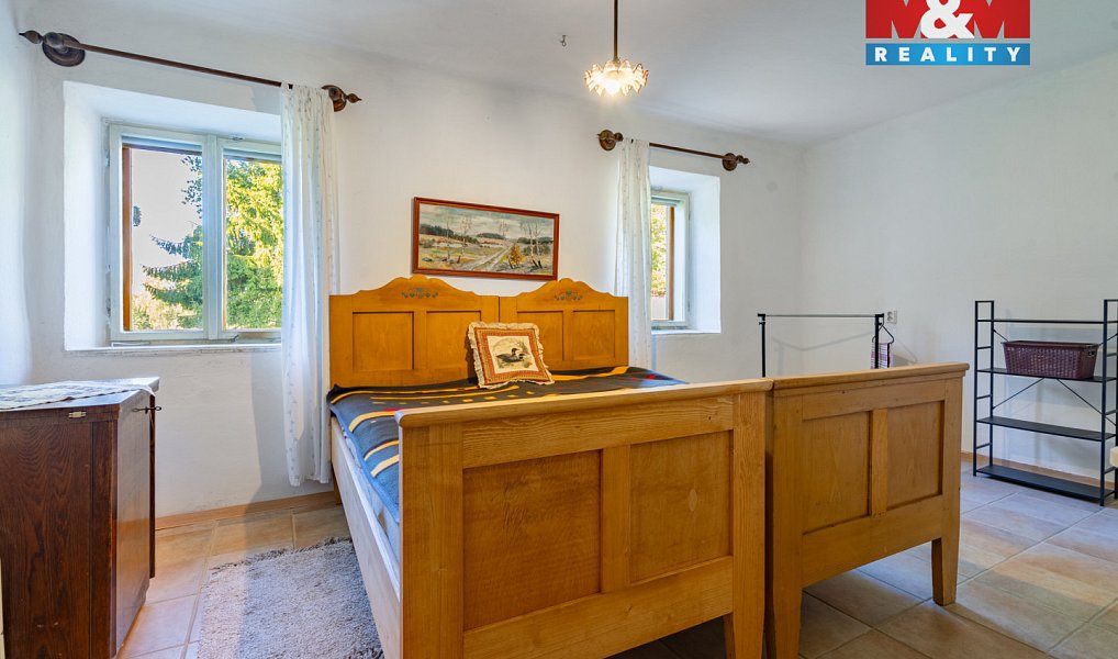 Prodej domu 245 m² s pozemkem 13 625 m², Žirovnice – náhled fotky 8