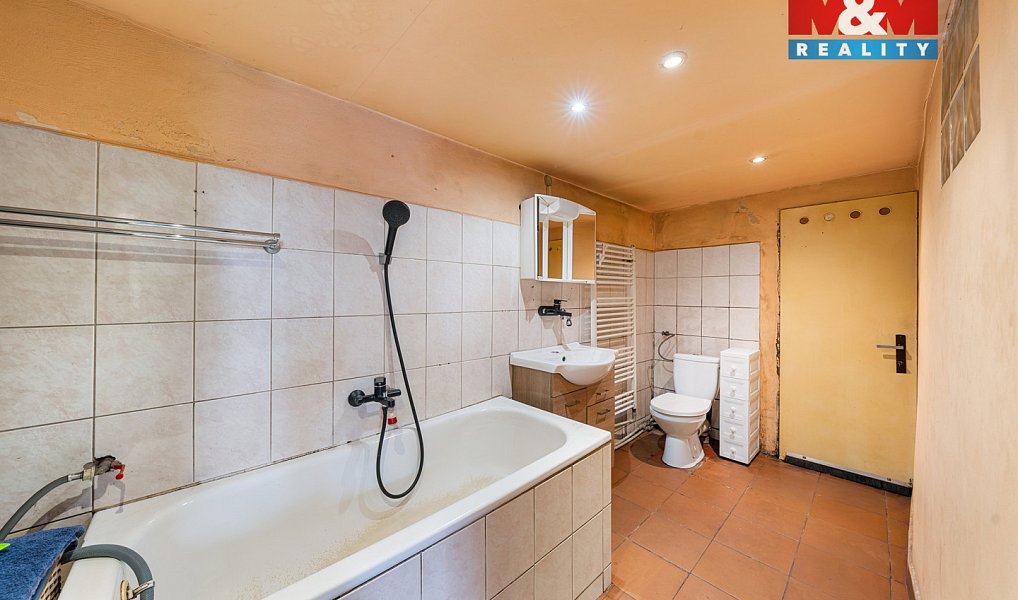 Prodej domu 80 m² s pozemkem 1 205 m², Braňany – náhled fotky 3