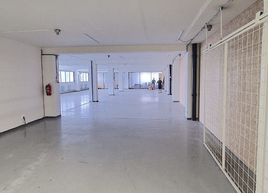 Pronájem skladovacích prostor 456 m² – fotografie 2