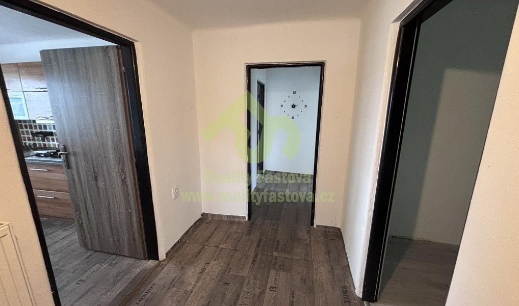 Prodej domu 228 m² s pozemkem 1 076 m², Rokycany – náhled fotky 26