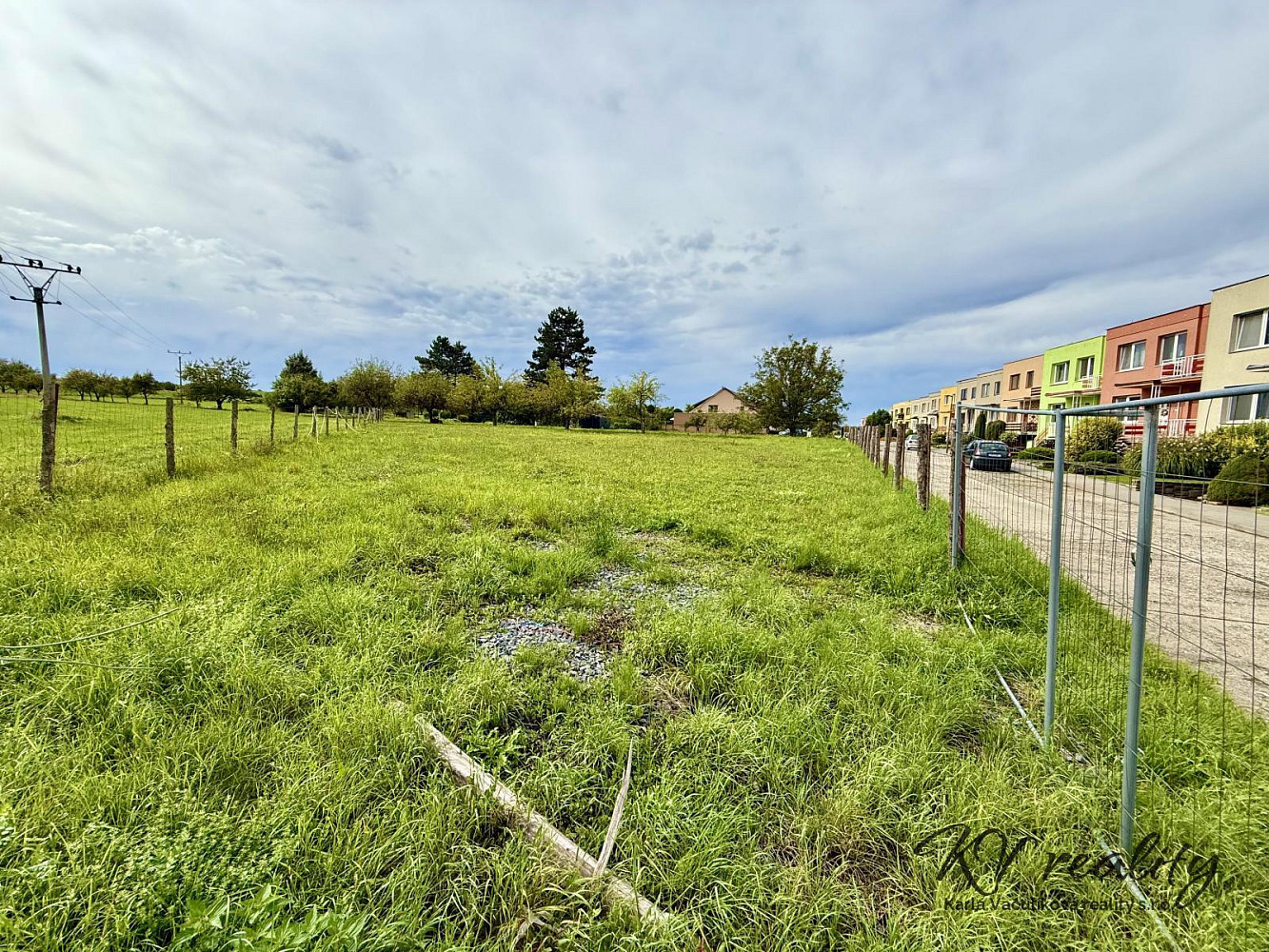 Prodej stavebního pozemku 2 219 m²