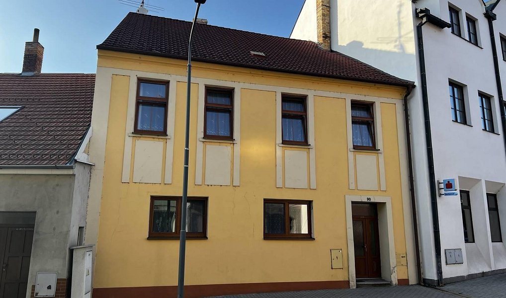 Prodej nájemního domu, činžáku 189 m², Trhové Sviny – fotka 1 z 28
