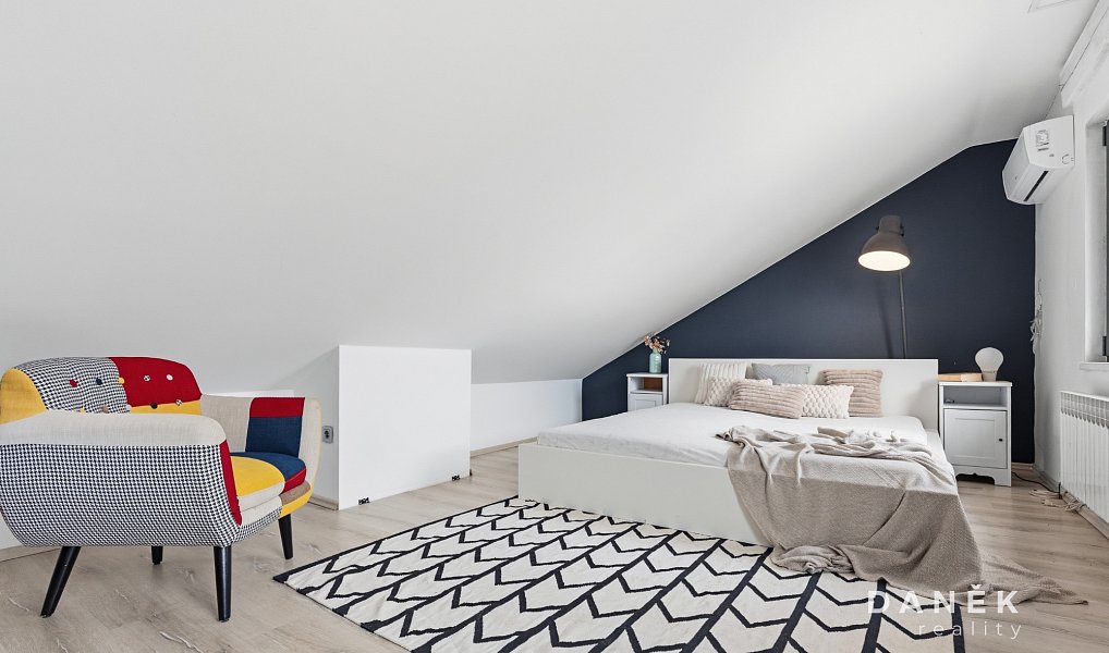 Prodej domu 210 m² s pozemkem 214 m², Ivančice – náhled fotky 8
