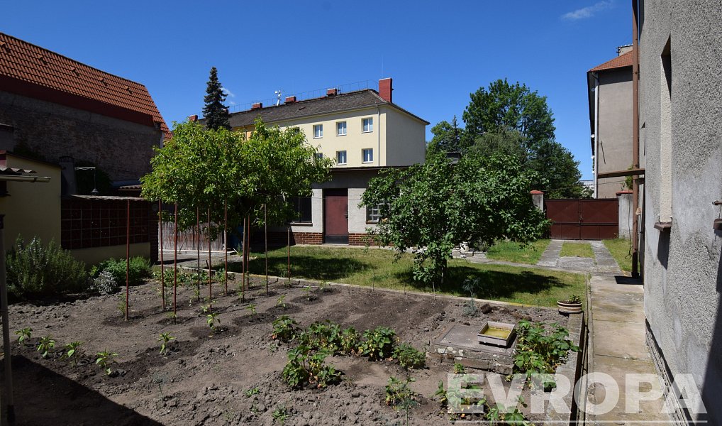 Prodej domu 190 m² s pozemkem 534 m², Kolín – náhled fotky 5