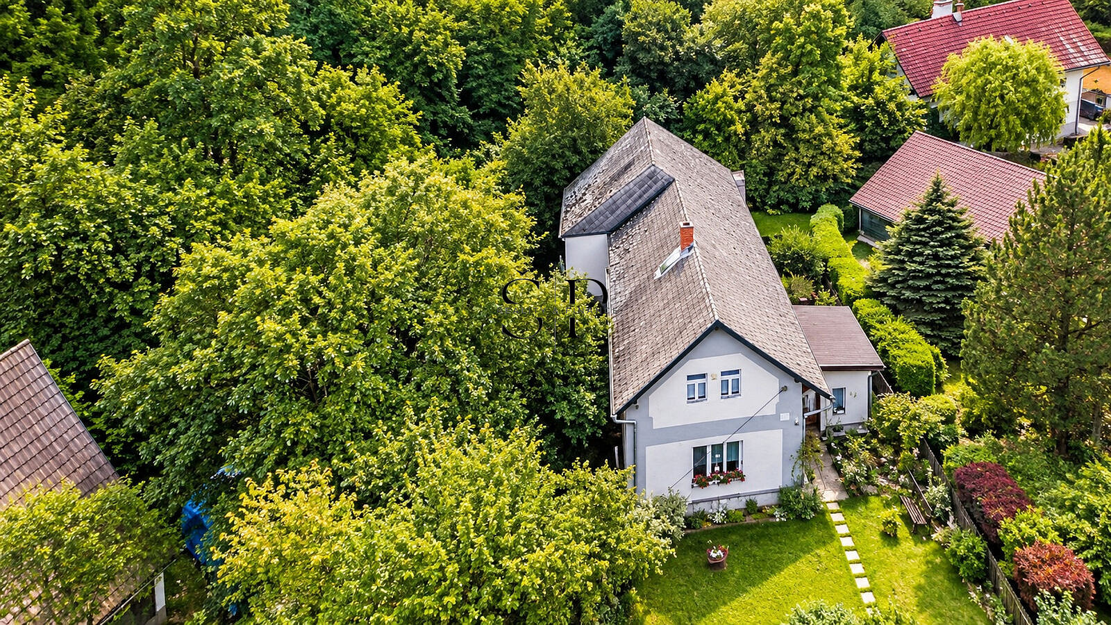 Prodej chaty/chalupy 240 m² s pozemkem 386 m² – fotografie 2