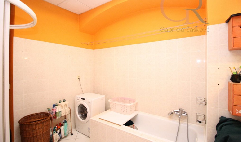 Pronájem bytu 4+1 102 m², Plzeň – náhled fotky 8