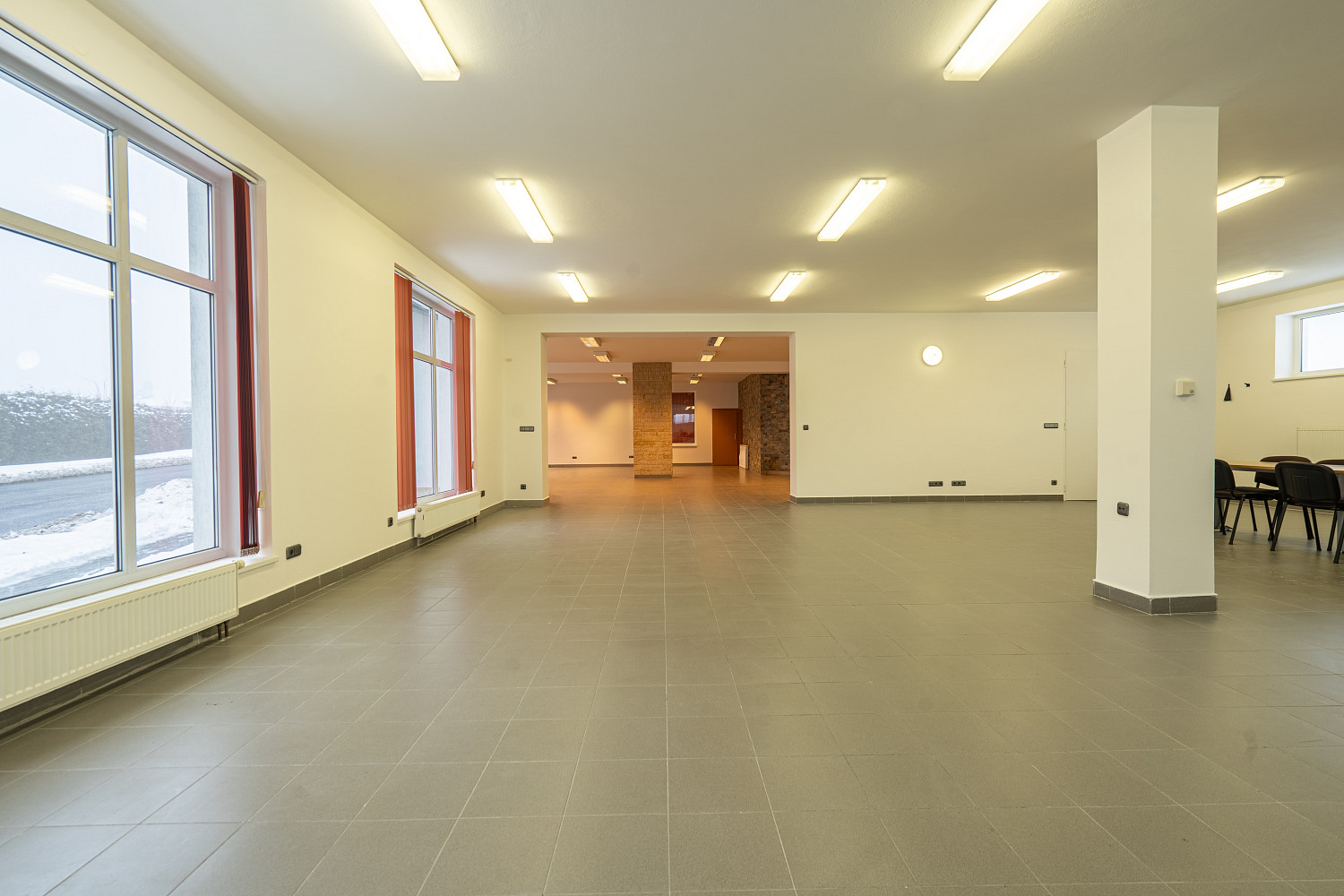 Pronájem komečního prostoru 299,3m² – další