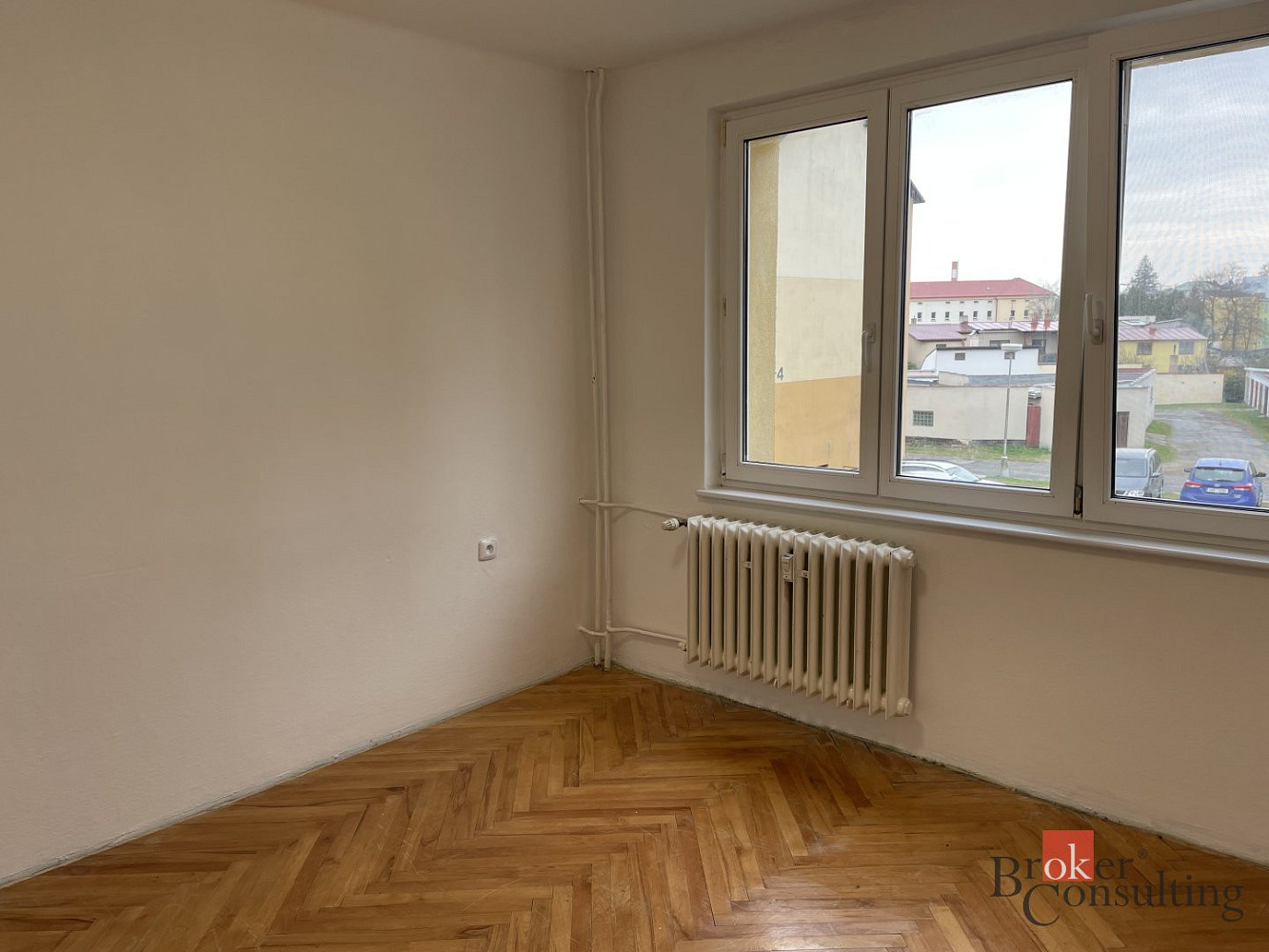 Pronájem bytu 3+1 68 m² – fotografie 3