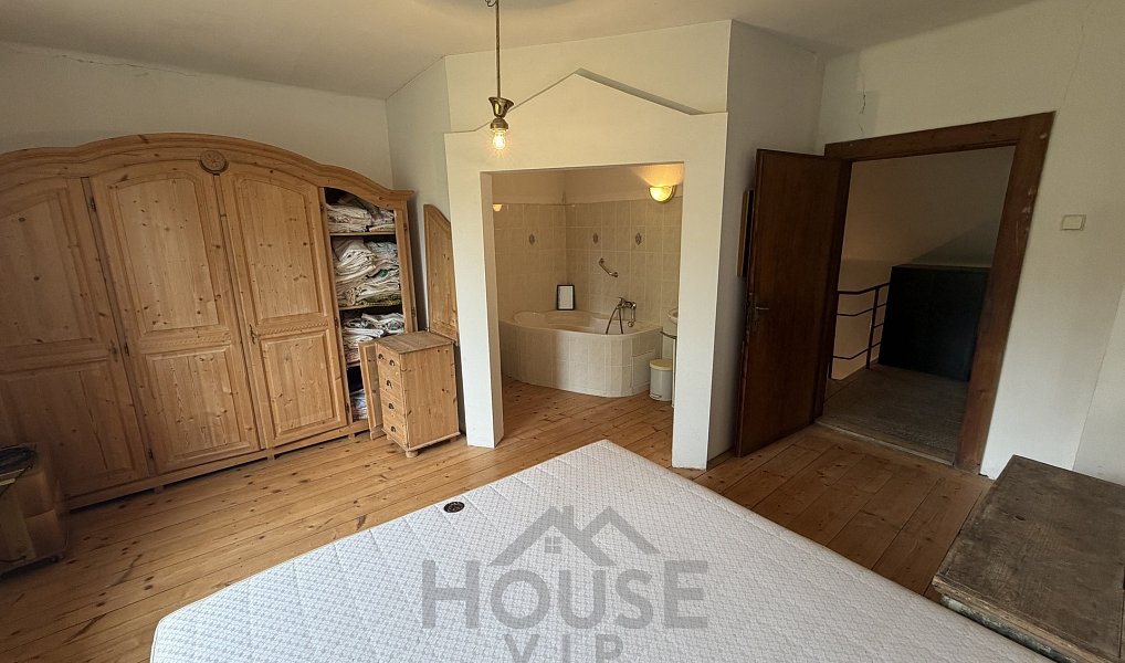 Prodej domu 186 m² s pozemkem 2 048 m², Kladno – náhled fotky 10