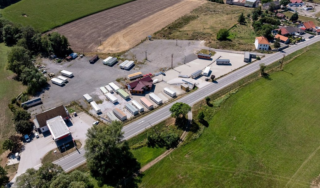Prodej výrobních prostor 262 m², Sadová – fotka 1 z 44