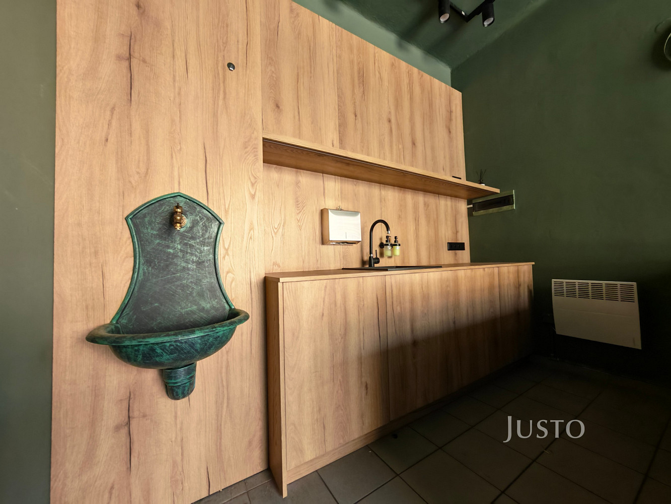 Pronájem obchodních prostor 37 m² – fotografie 4