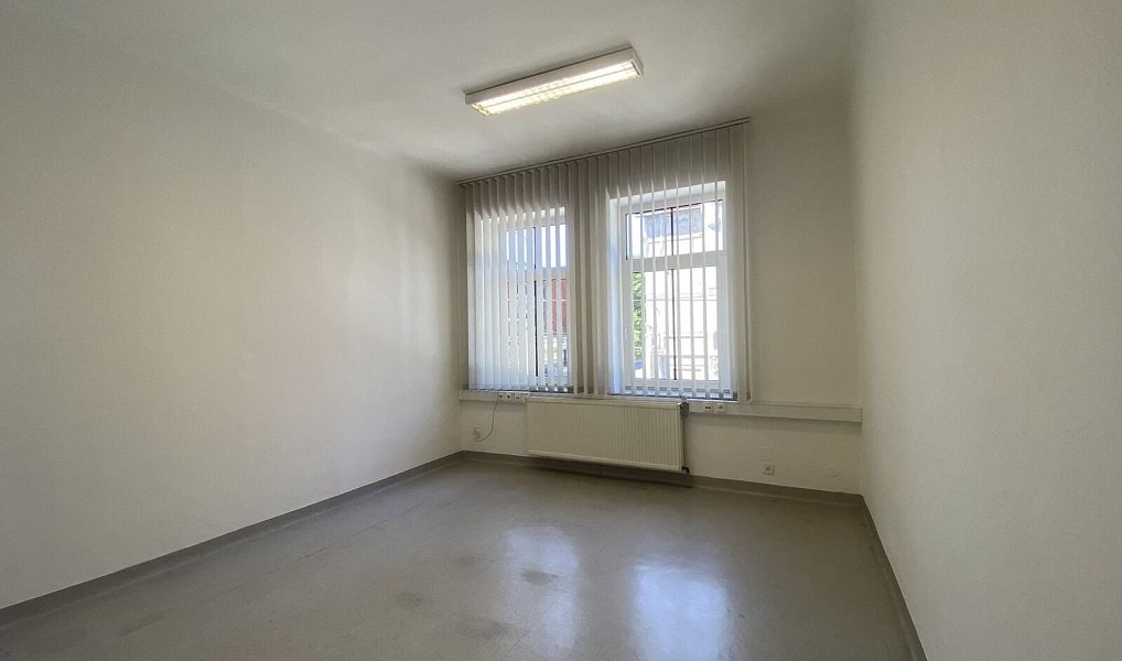 Prodej kanceláře 615 m², Ostrava – náhled fotky 10