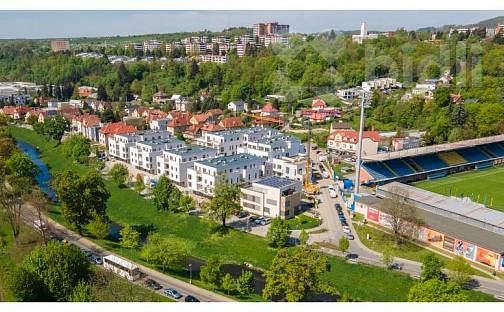 Pronájem bytu 2+kk 60 m², Tyršovo nábřeží, Zlín