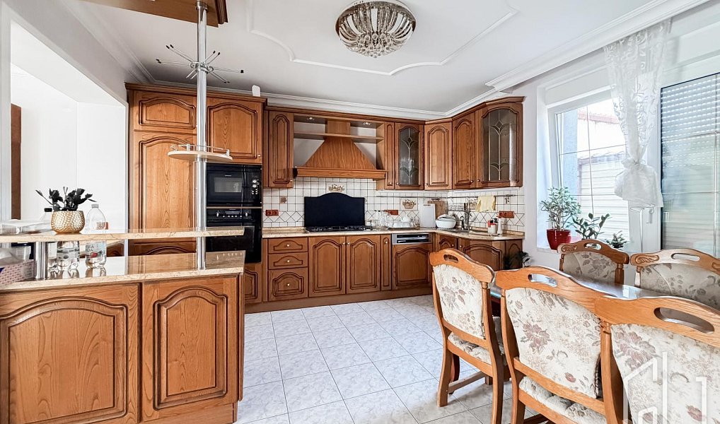 Pronájem domu 170 m² s pozemkem 210 m², Praha – náhled fotky 6