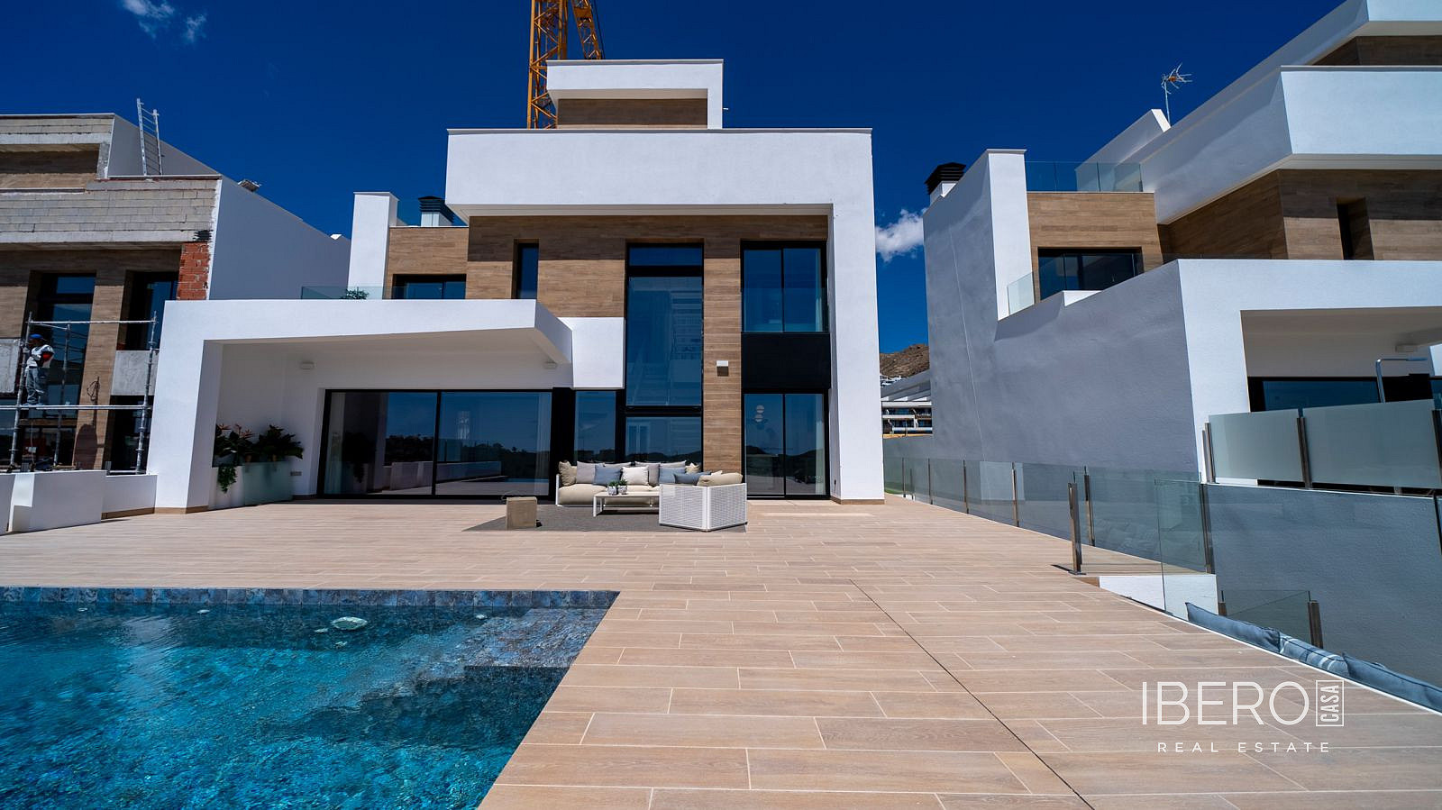 Prodej domu 446 m² s pozemkem 450 m²