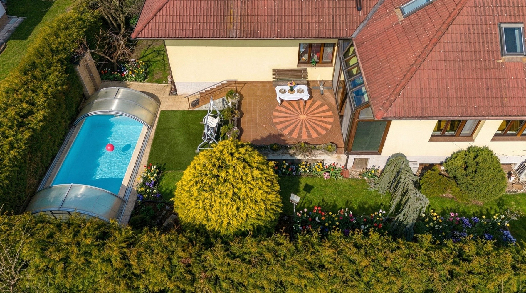Prodej domu 286 m² s pozemkem 722 m²