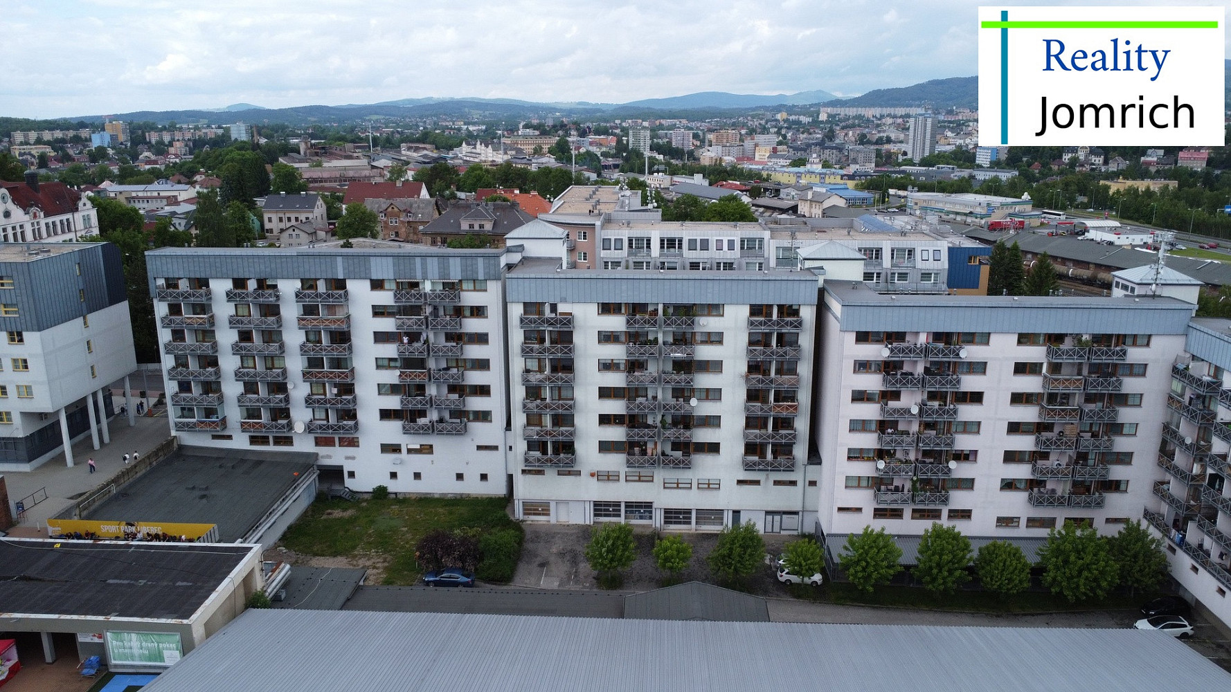 Pronájem bytu 2+kk 58 m² – fotografie 4