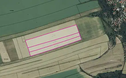 Prodej pole 57 708 m², Lhotka, okres Mělník