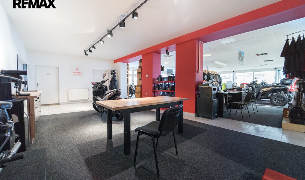Prodej obchodních prostor 300 m², Drásov – náhled fotky 16