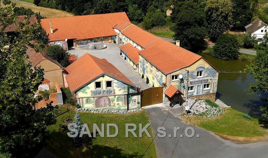 Pronájem domu 1 000 m² s pozemkem 5 177 m², Puclice – náhled fotky 6