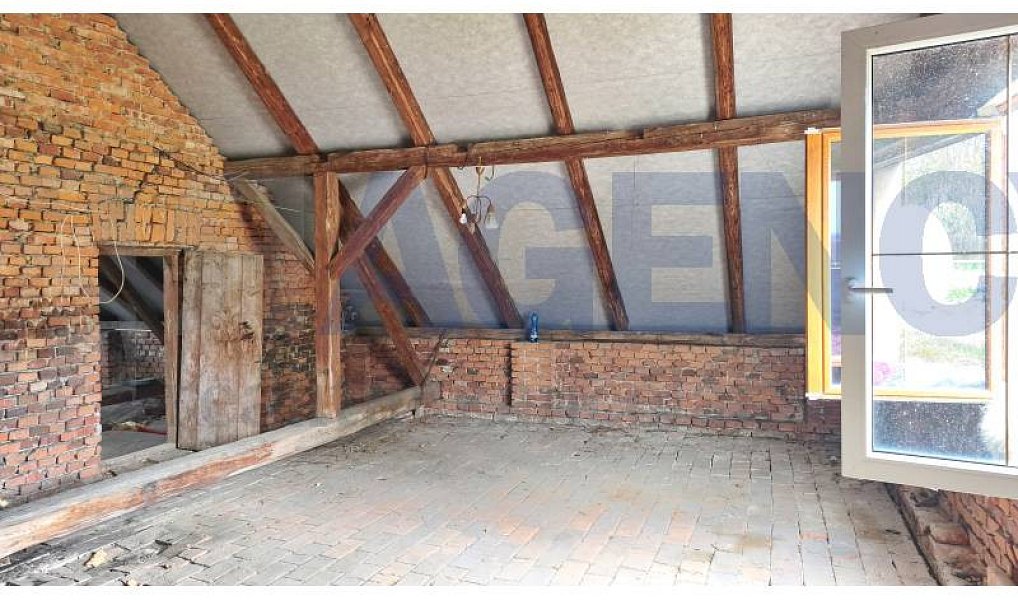 Prodej domu 415 m² s pozemkem 981 m², Semanín – náhled fotky 18
