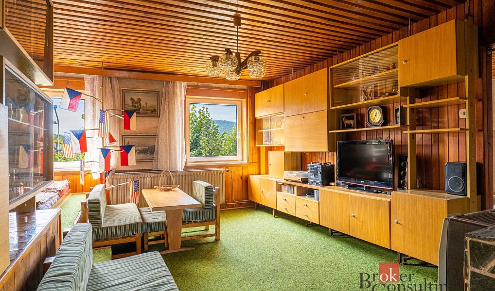 Prodej domu 273 m² s pozemkem 499 m², Sušice – náhled fotky 10