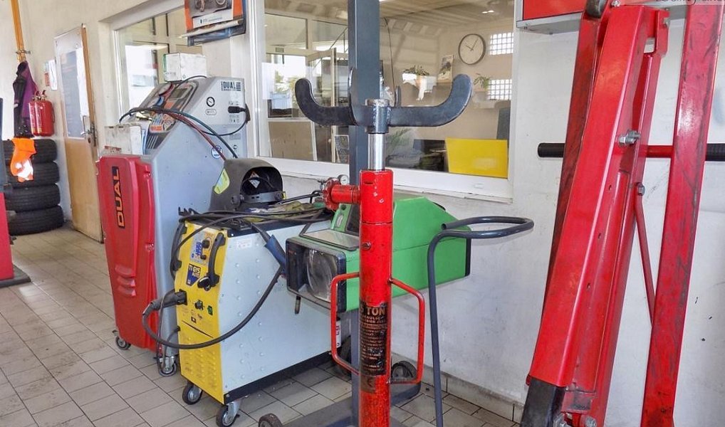 Prodej výrobních prostor 663 m², Teplice – náhled fotky 11