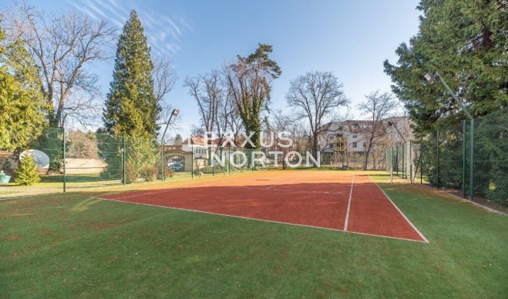Pronájem domu 827 m² s pozemkem 8 510 m², Praha – náhled fotky 21