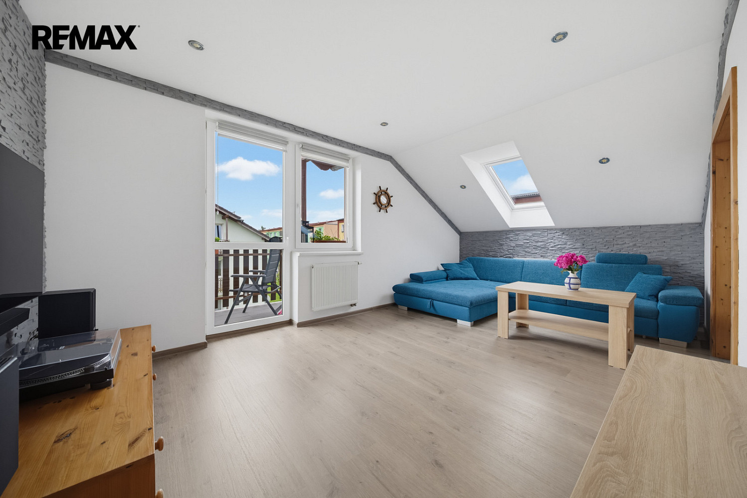 Prodej bytu 2+1 69 m² – fotografie 2