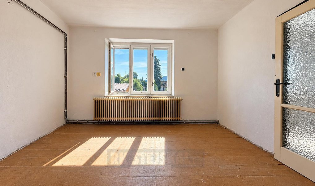 Pronájem bytu 2+1 87 m², Slavče – náhled fotky 4