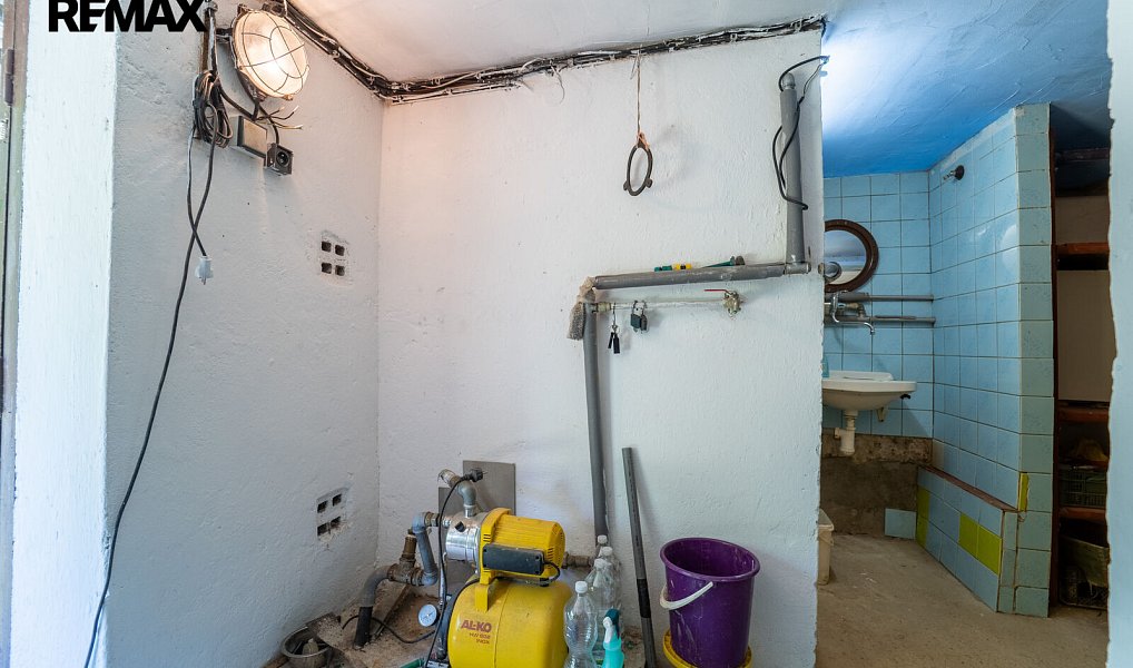 Prodej chaty/chalupy 50 m² s pozemkem 354 m², Golčův Jeníkov – náhled fotky 11