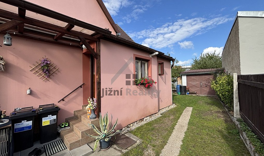 Prodej domu 120 m² s pozemkem 318 m², České Budějovice – náhled fotky 14