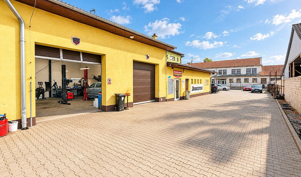Prodej komerčního prostoru, 410 m², Brno-venkov, Čebín