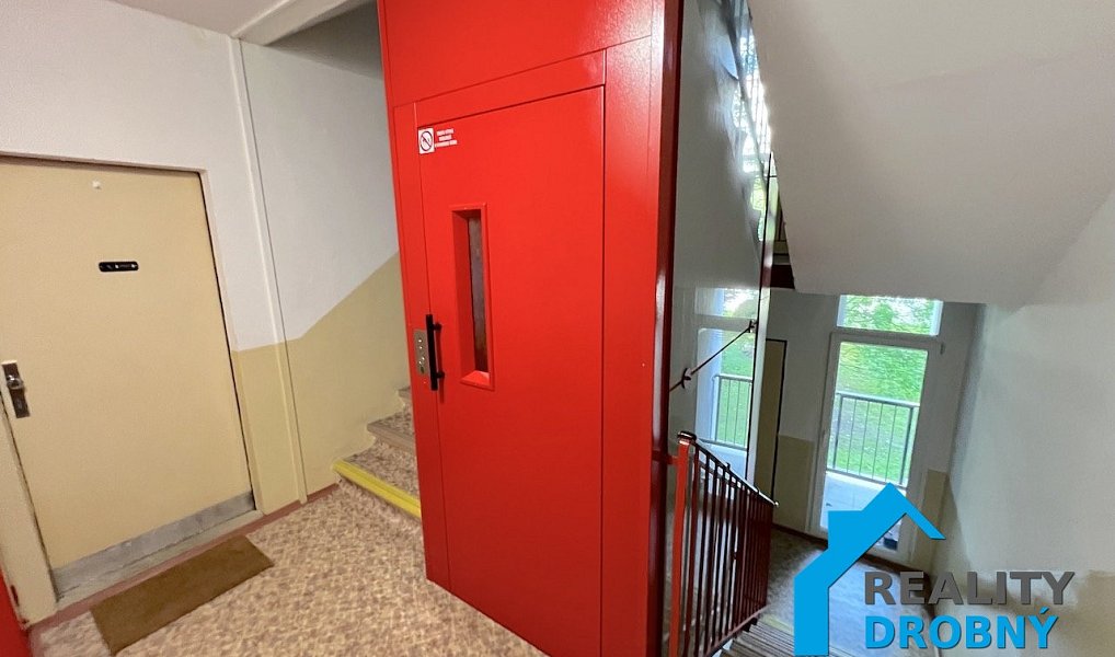 Prodej bytu 1+kk 19 m², Děčín – náhled fotky 8