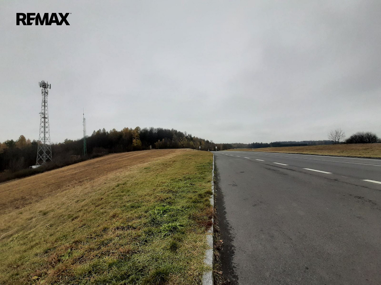 Prodej komerčního pozemku 33 986 m² – fotografie 4