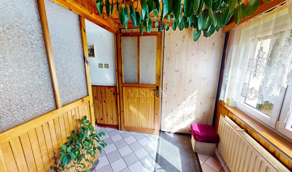 Prodej domu 200 m² s pozemkem 886 m², Kučeř – náhled fotky 2