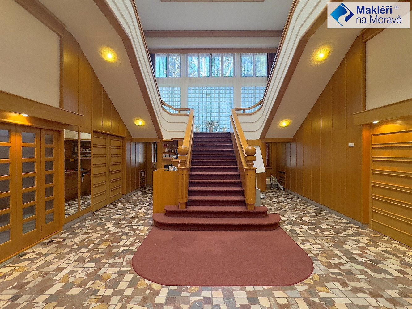 Prodej komerčního objektu (jiného typu) 2 550 m² – fotografie 3