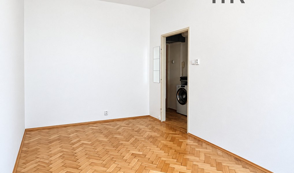 Pronájem bytu 1+kk 21 m², Praha – náhled fotky 7