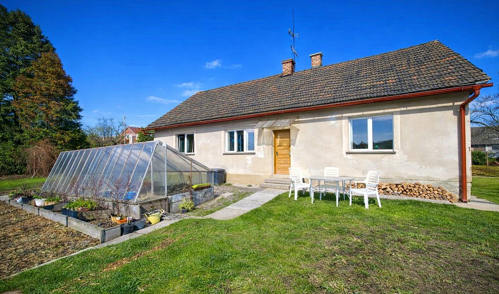 Prodej domu 100 m² s pozemkem 1 000 m², Havířov – fotka 1 z 8