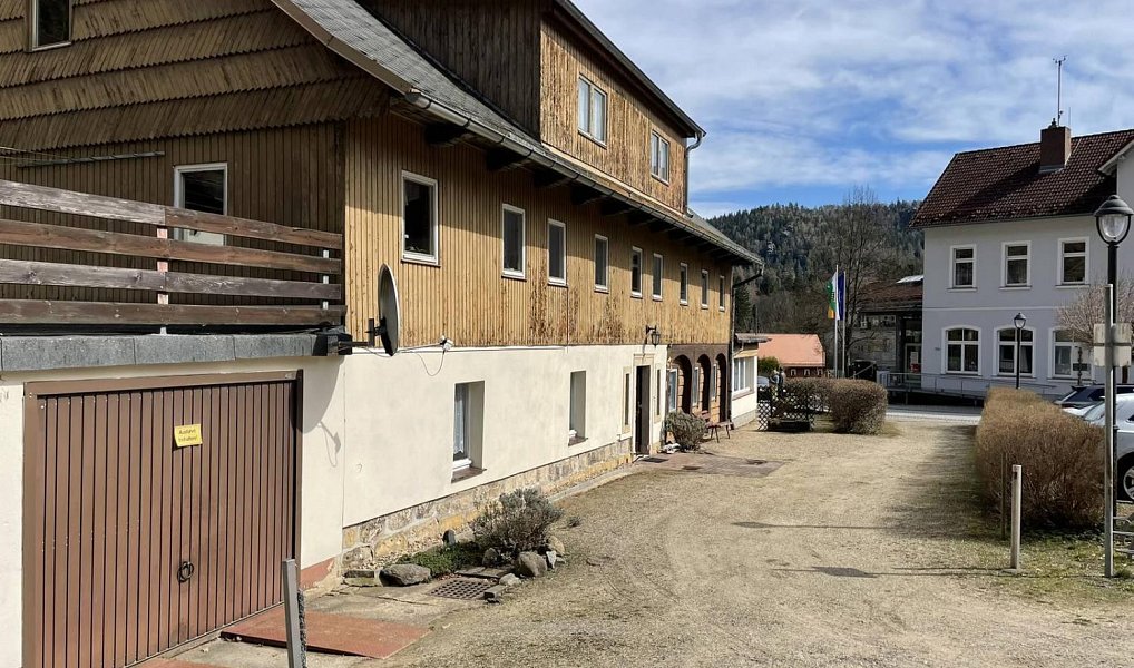 Prodej ubytovacího objektu 625 m², Krompach – fotka 1 z 30
