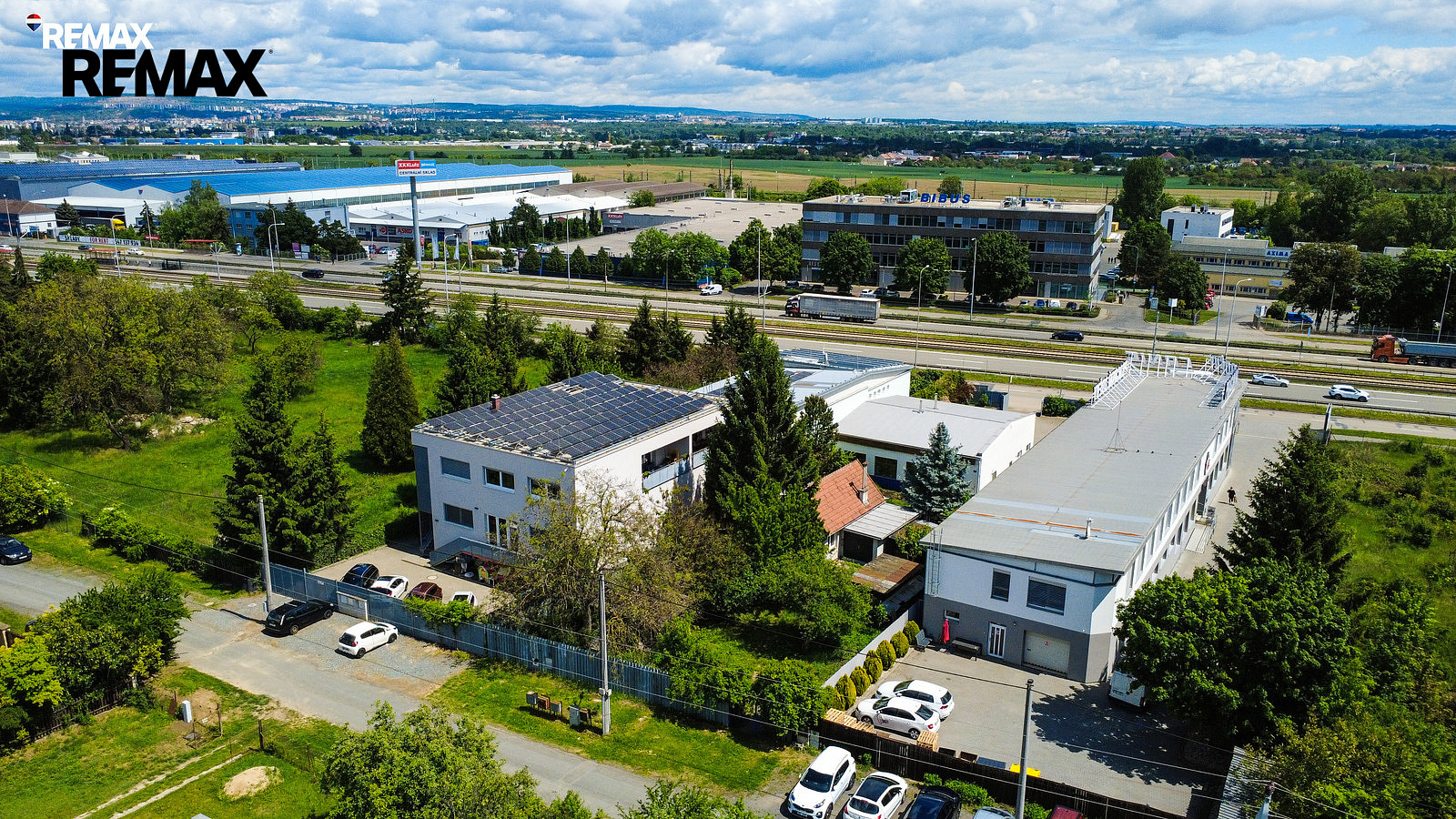 Prodej obchodních prostor 200 m² — photo 4