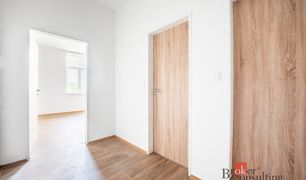 Prodej bytu 1+kk 37 m², Ostrava – náhled fotky 4
